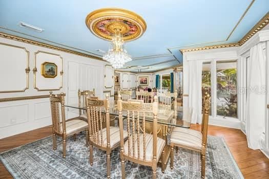 En Venta: $2,750,000 (5 camas, 4 baños, 6000 Pies cuadrados)