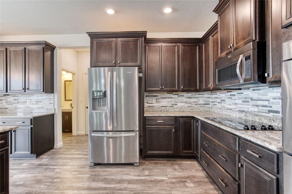 Active With Contract: $449,950 (4 beds, 2 baths, 2850 Square Feet)