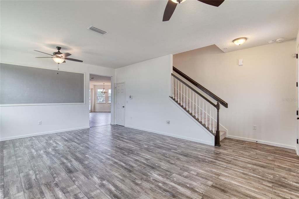 Active With Contract: $449,950 (4 beds, 2 baths, 2850 Square Feet)