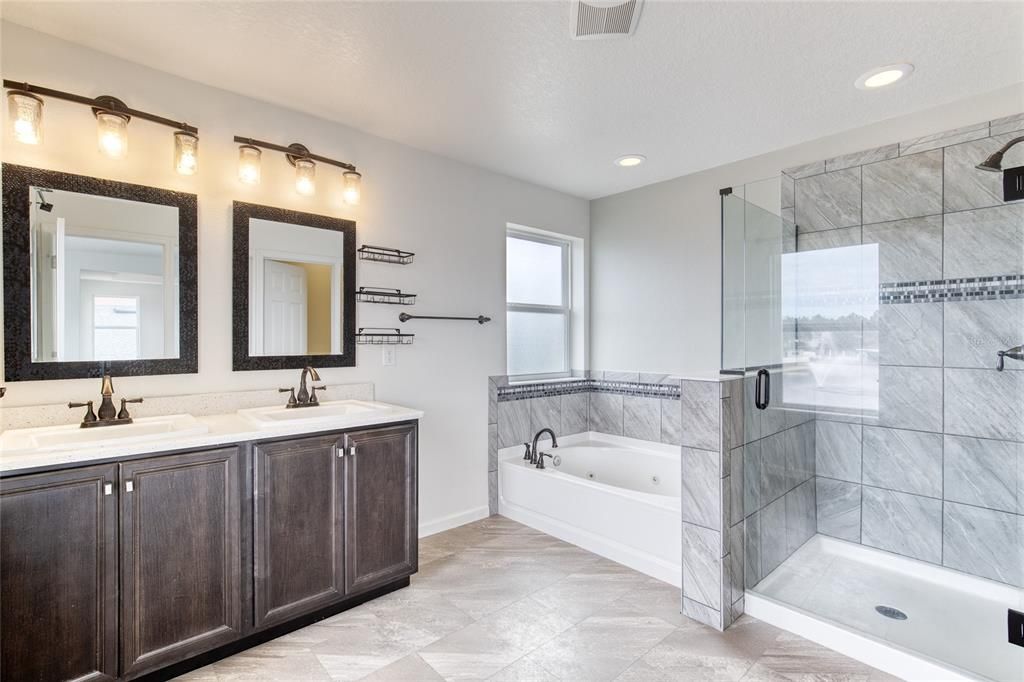 Active With Contract: $449,950 (4 beds, 2 baths, 2850 Square Feet)