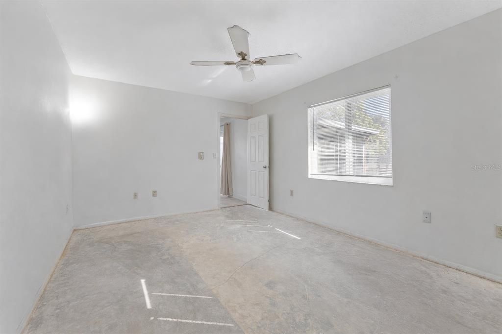Activo con contrato: $549,900 (2 camas, 2 baños, 1203 Pies cuadrados)