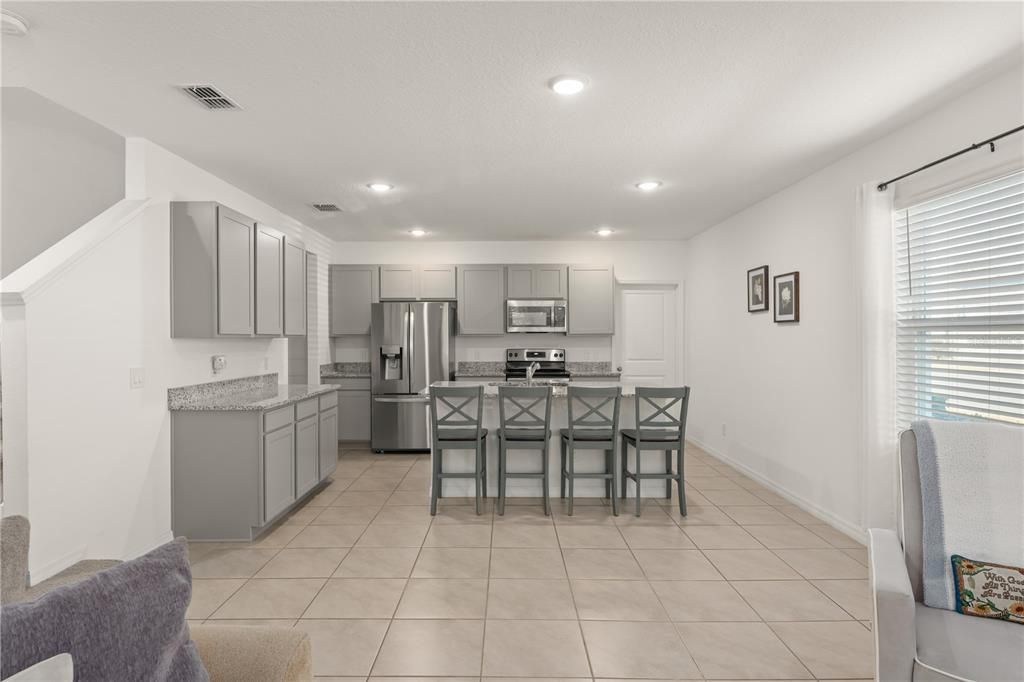For Sale: $296,500 (3 beds, 2 baths, 1581 Square Feet)