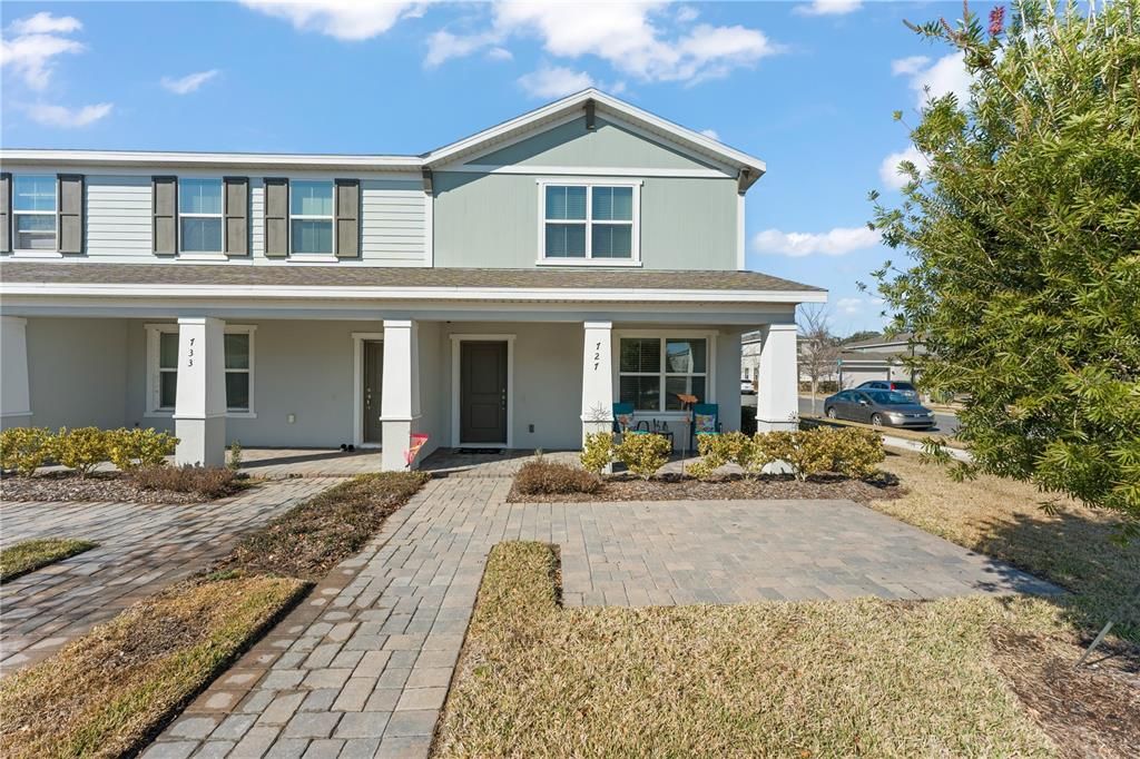 For Sale: $296,500 (3 beds, 2 baths, 1581 Square Feet)