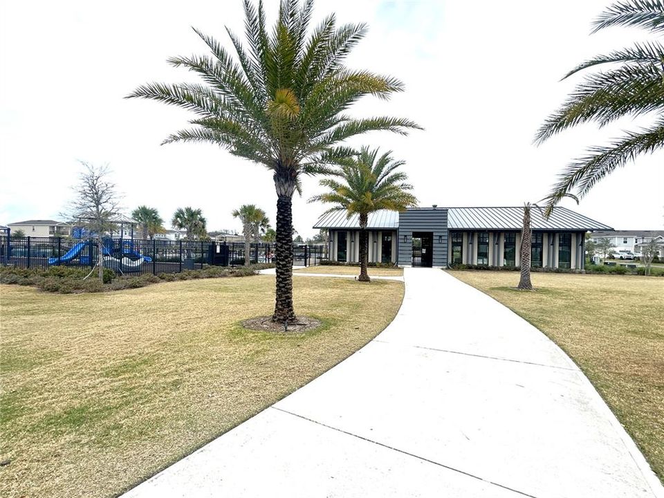 For Sale: $296,500 (3 beds, 2 baths, 1581 Square Feet)
