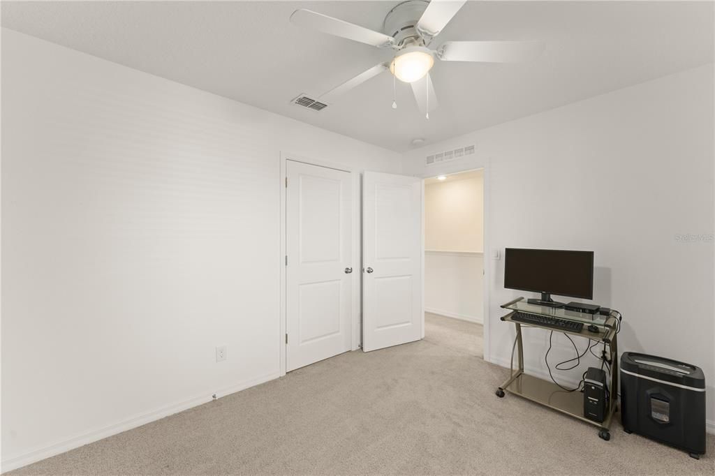 For Sale: $296,500 (3 beds, 2 baths, 1581 Square Feet)