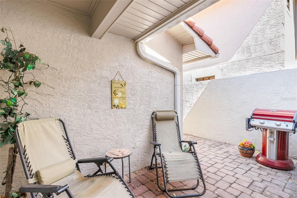 Activo con contrato: $448,000 (2 camas, 2 baños, 1575 Pies cuadrados)