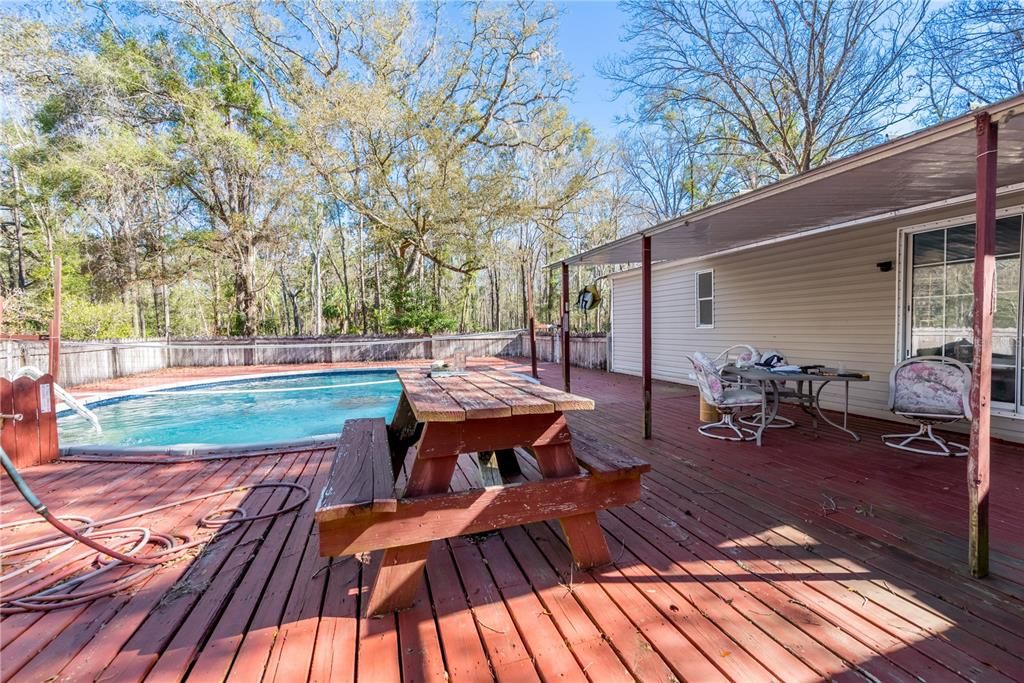 For Sale: $240,000 (3 beds, 2 baths, 1440 Square Feet)