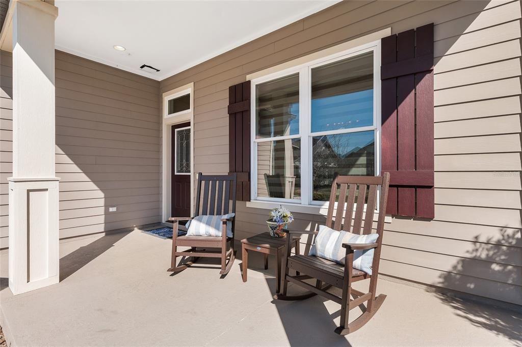 Active With Contract: $459,000 (3 beds, 2 baths, 1584 Square Feet)