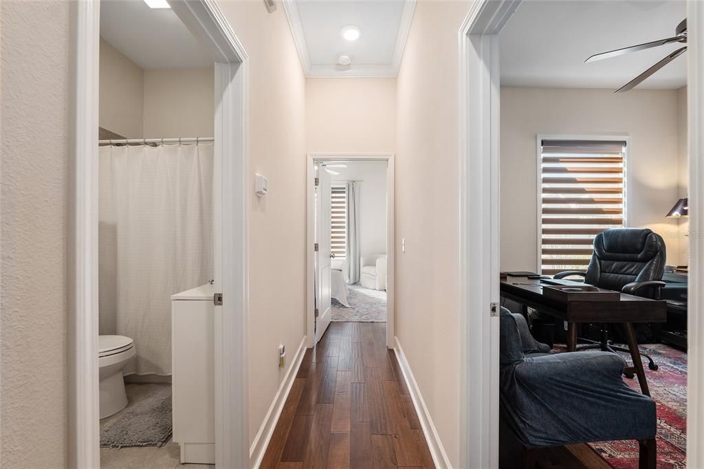 Active With Contract: $459,000 (3 beds, 2 baths, 1584 Square Feet)