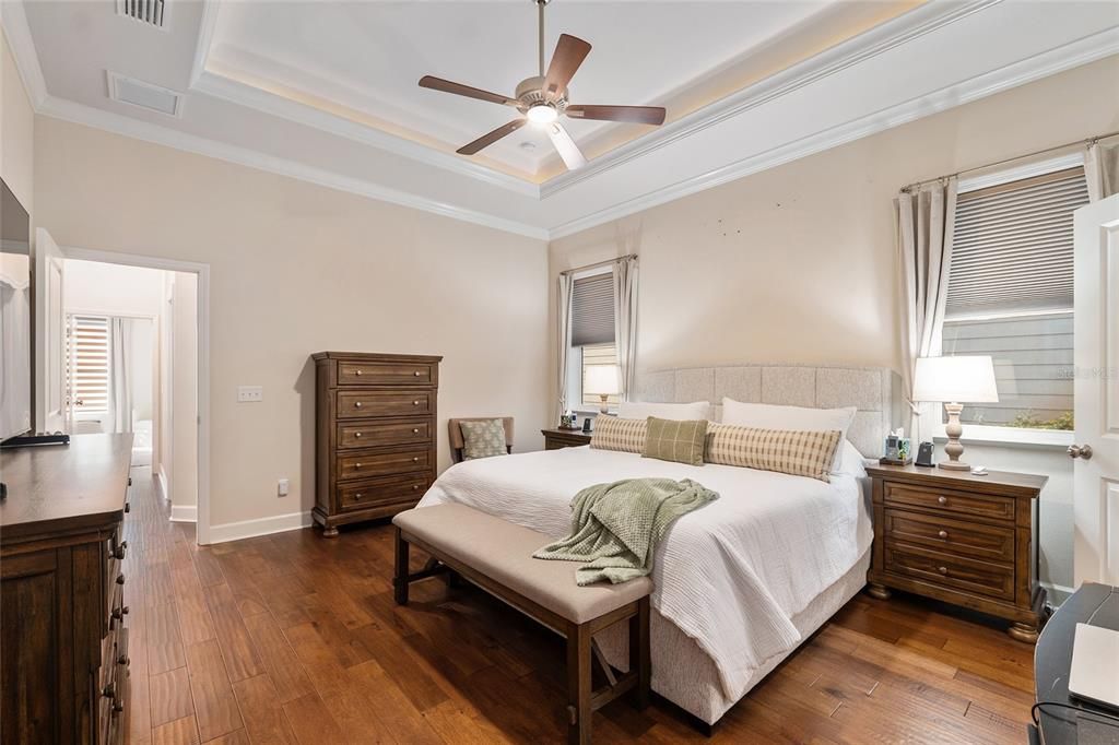Active With Contract: $459,000 (3 beds, 2 baths, 1584 Square Feet)
