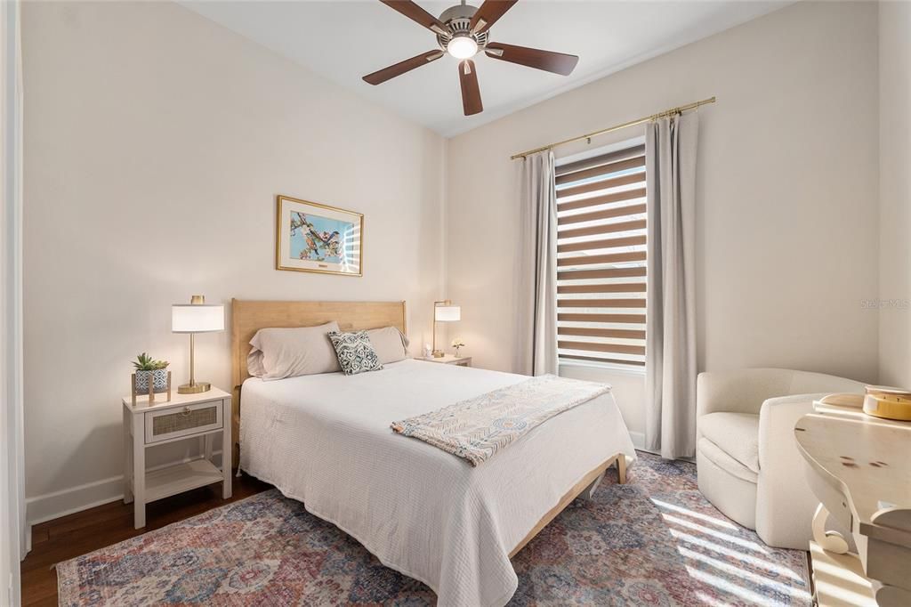 Active With Contract: $459,000 (3 beds, 2 baths, 1584 Square Feet)
