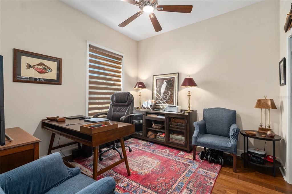 Active With Contract: $459,000 (3 beds, 2 baths, 1584 Square Feet)