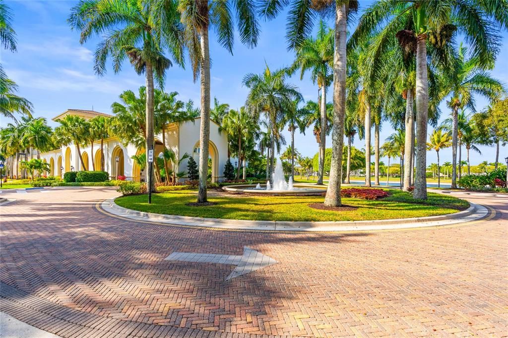En Venta: $799,900 (4 camas, 2 baños, 3662 Pies cuadrados)