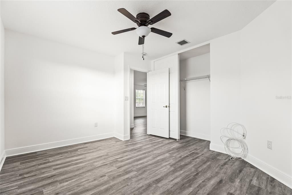 En Venta: $799,900 (4 camas, 2 baños, 3662 Pies cuadrados)