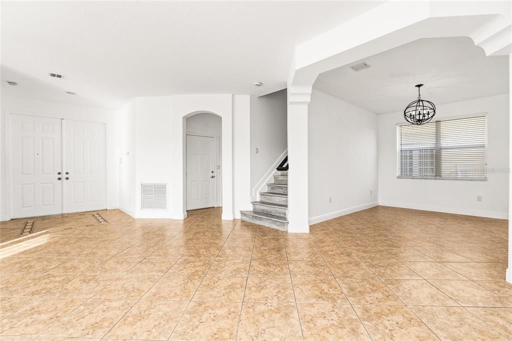 En Venta: $799,900 (4 camas, 2 baños, 3662 Pies cuadrados)