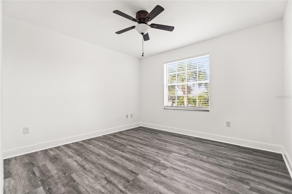 En Venta: $799,900 (4 camas, 2 baños, 3662 Pies cuadrados)