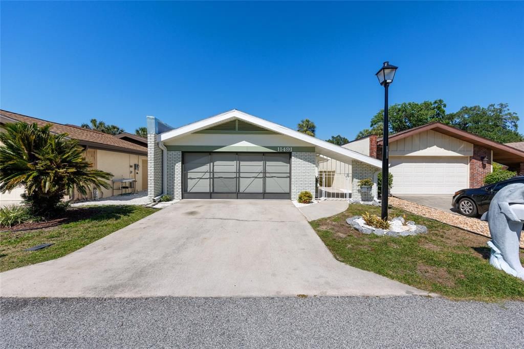 En Venta: $379,900 (2 camas, 2 baños, 1493 Pies cuadrados)