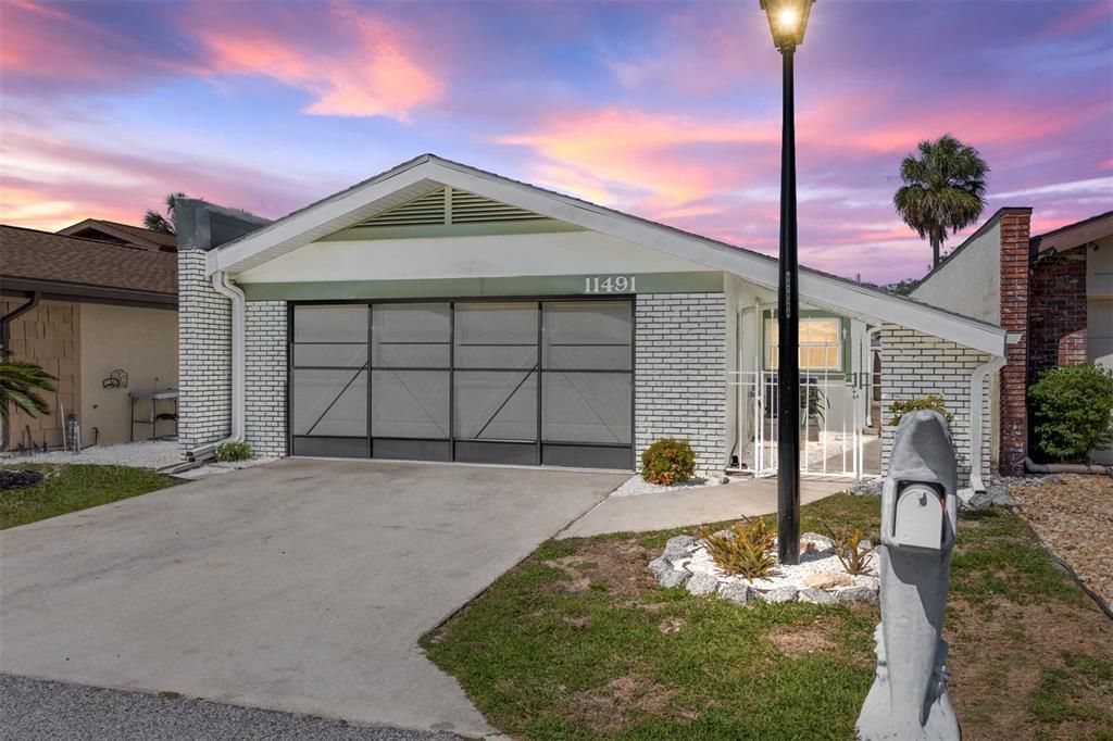En Venta: $379,900 (2 camas, 2 baños, 1493 Pies cuadrados)