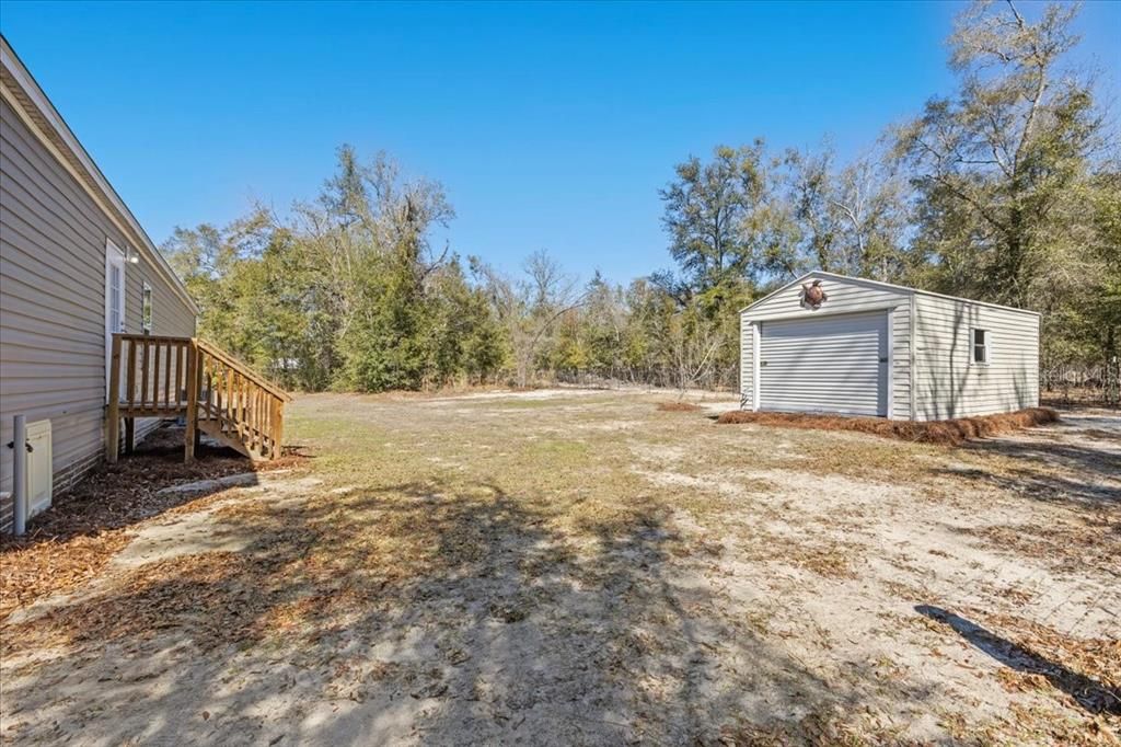 For Sale: $524,900 (5 beds, 4 baths, 2104 Square Feet)