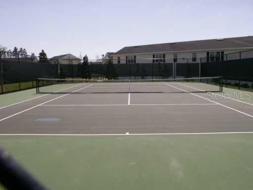 Active With Contract: $1,550 (1 beds, 1 baths, 942 Square Feet)