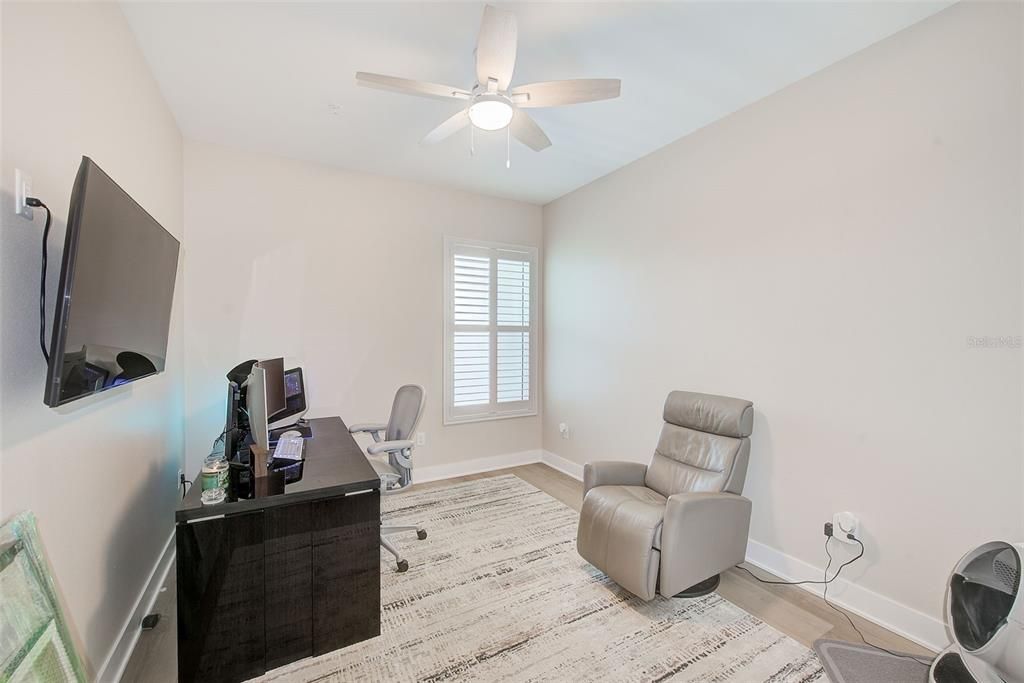 En Venta: $1,290,000 (3 camas, 3 baños, 1978 Pies cuadrados)