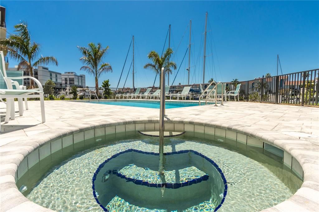 En Venta: $1,290,000 (3 camas, 3 baños, 1978 Pies cuadrados)