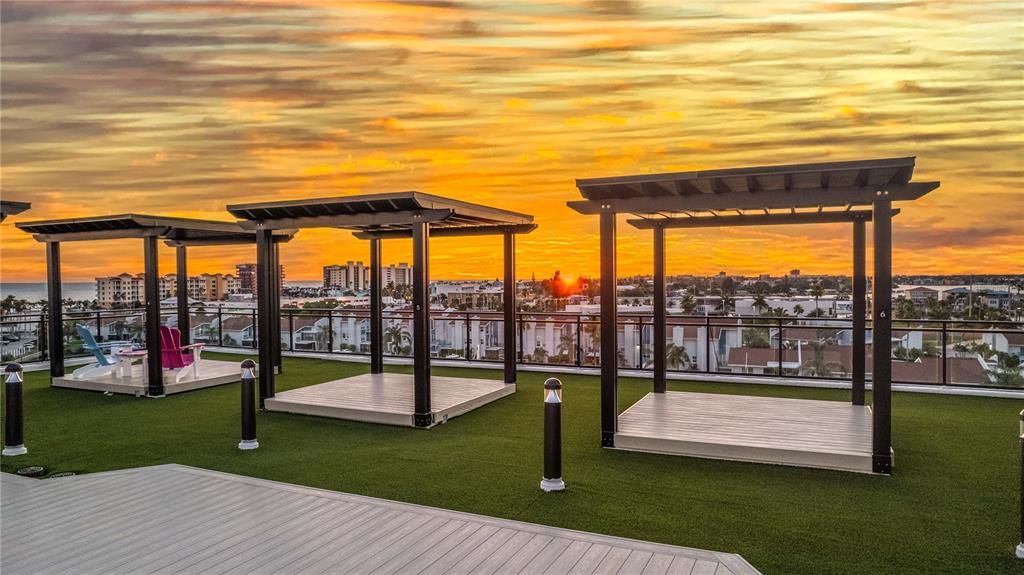 En Venta: $1,290,000 (3 camas, 3 baños, 1978 Pies cuadrados)