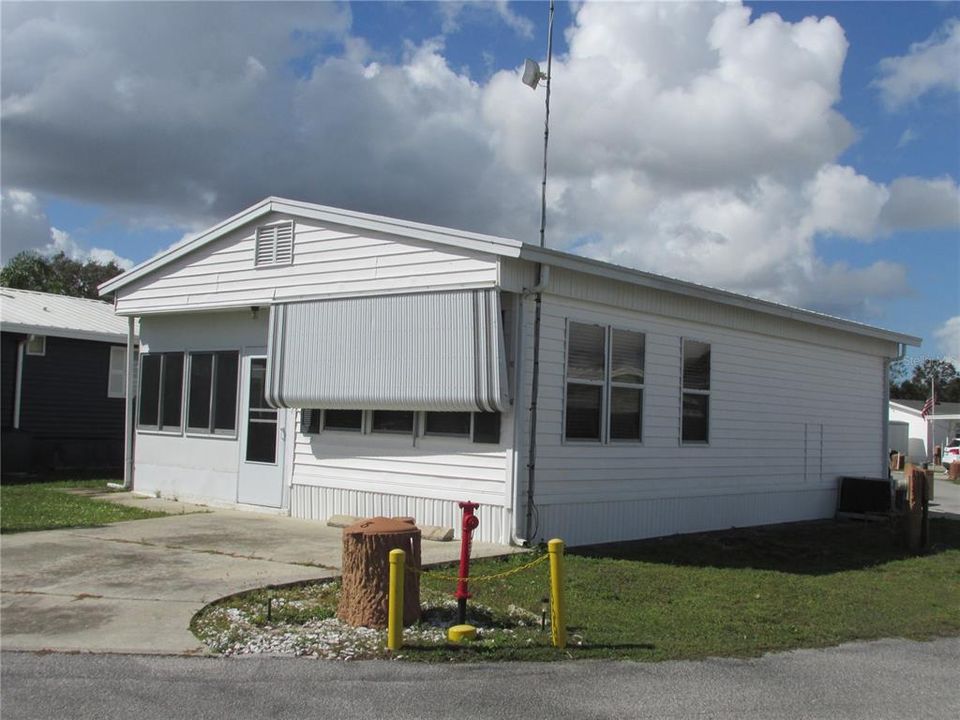 Recently Sold: $70,000 (1 beds, 1 baths, 730 Square Feet)