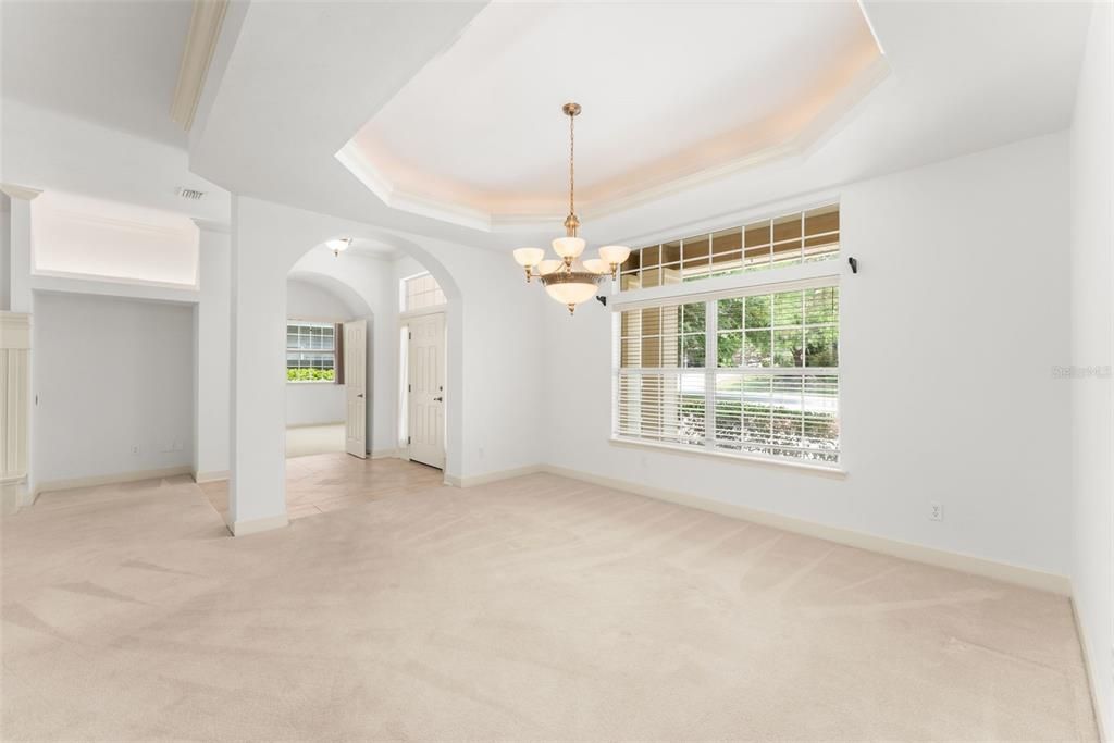 На продажу: $625,000 (5 спален, 2 ванн, 2831 Квадратных фут)