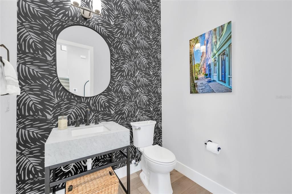 For Sale: $1,249,000 (4 beds, 2 baths, 2710 Square Feet)