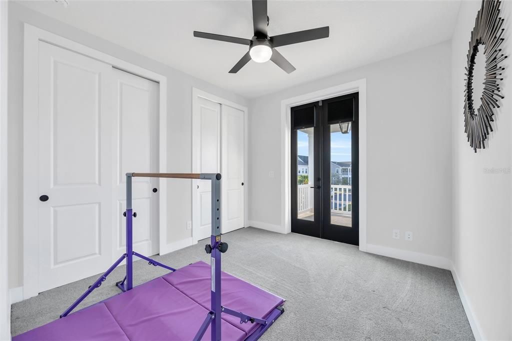 For Sale: $1,249,000 (4 beds, 2 baths, 2710 Square Feet)