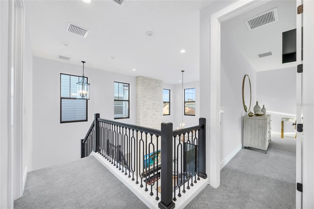 For Sale: $1,249,000 (4 beds, 2 baths, 2710 Square Feet)