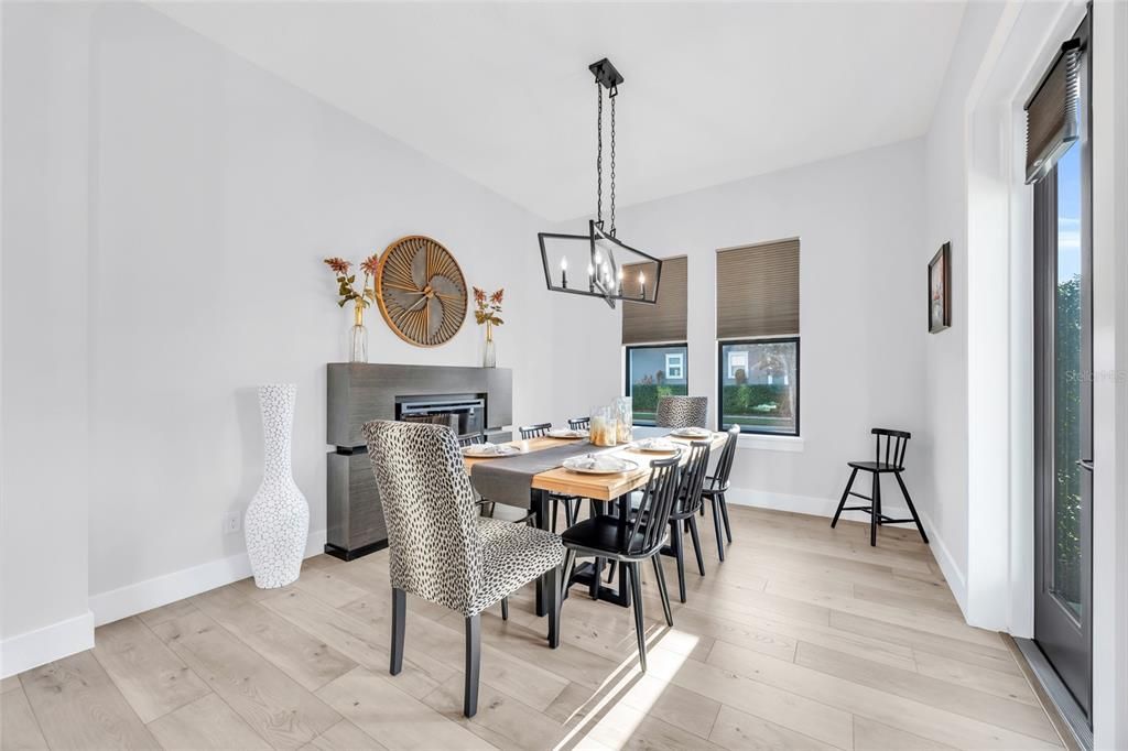 For Sale: $1,249,000 (4 beds, 2 baths, 2710 Square Feet)
