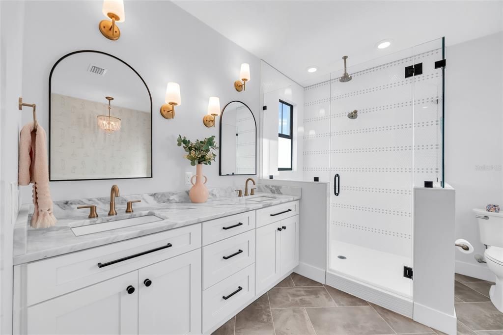 For Sale: $1,249,000 (4 beds, 2 baths, 2710 Square Feet)