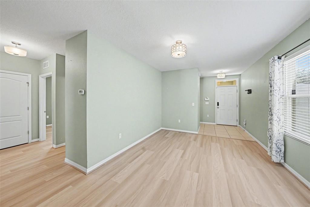 En Renta: $1,995 (3 camas, 2 baños, 1521 Pies cuadrados)