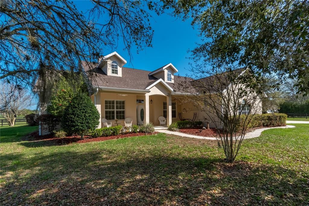 For Sale: $2,050,000 (3 beds, 2 baths, 2448 Square Feet)