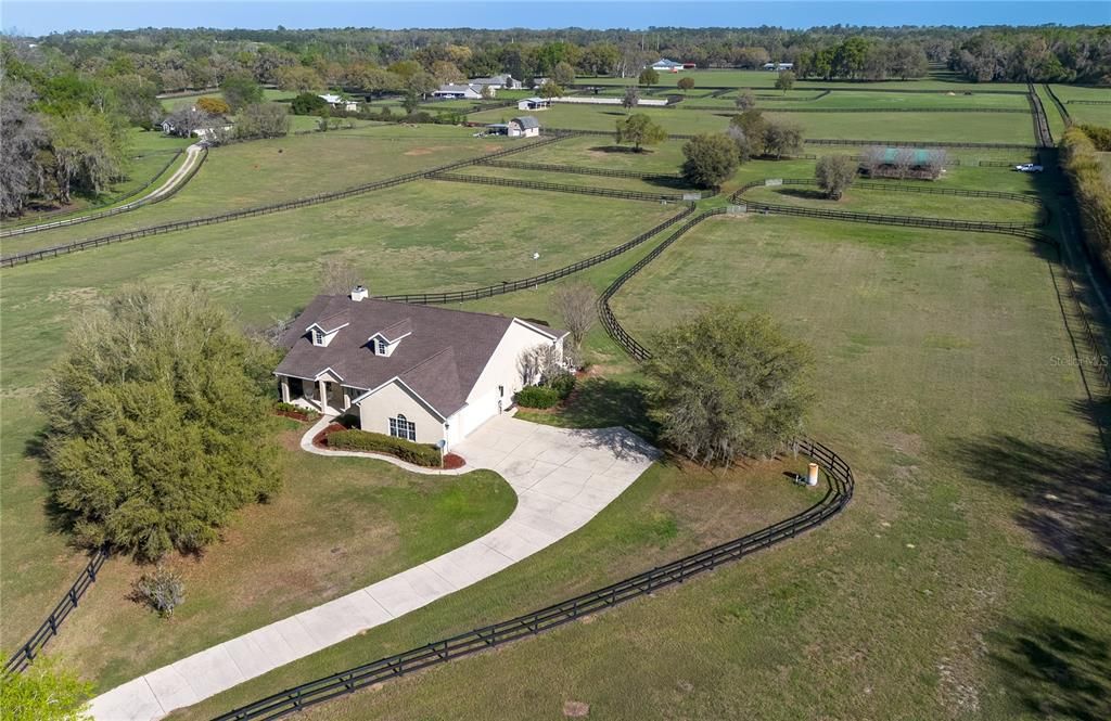 For Sale: $2,050,000 (3 beds, 2 baths, 2448 Square Feet)
