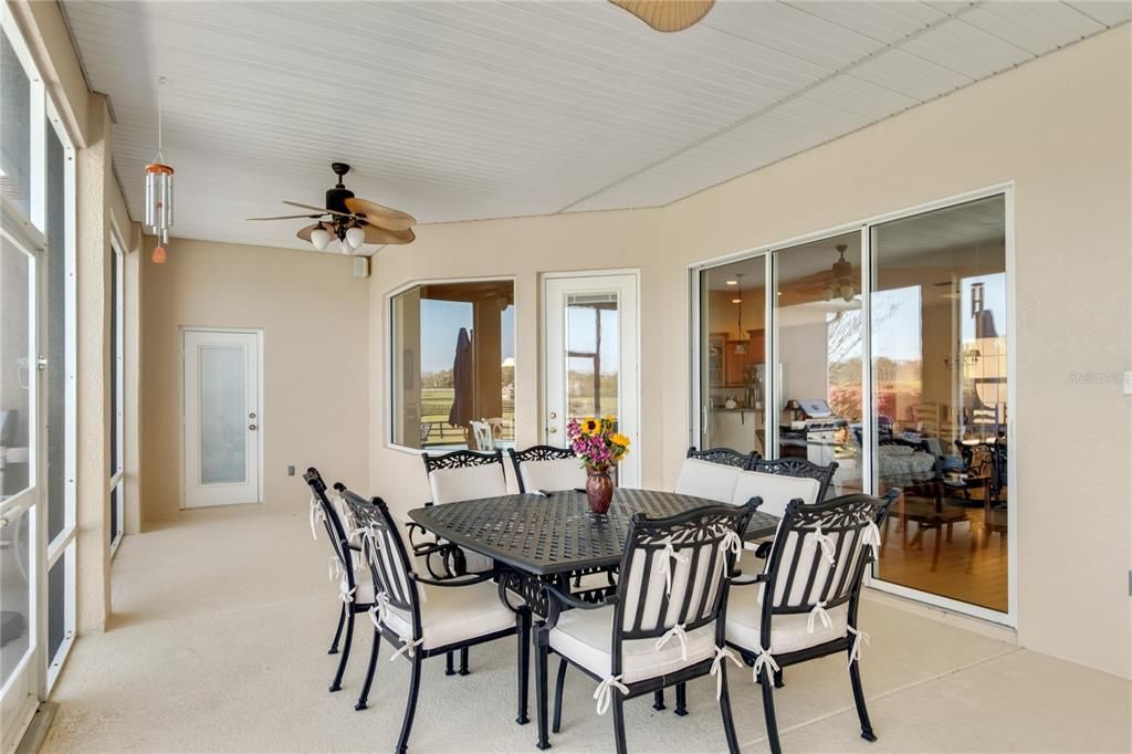 For Sale: $2,050,000 (3 beds, 2 baths, 2448 Square Feet)