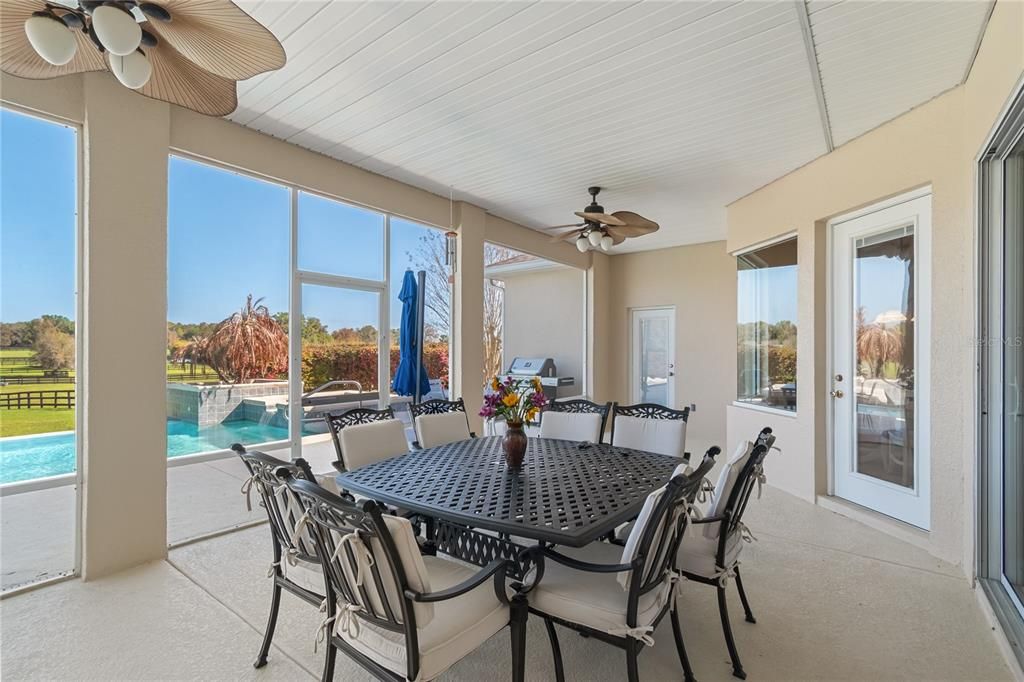 For Sale: $2,050,000 (3 beds, 2 baths, 2448 Square Feet)