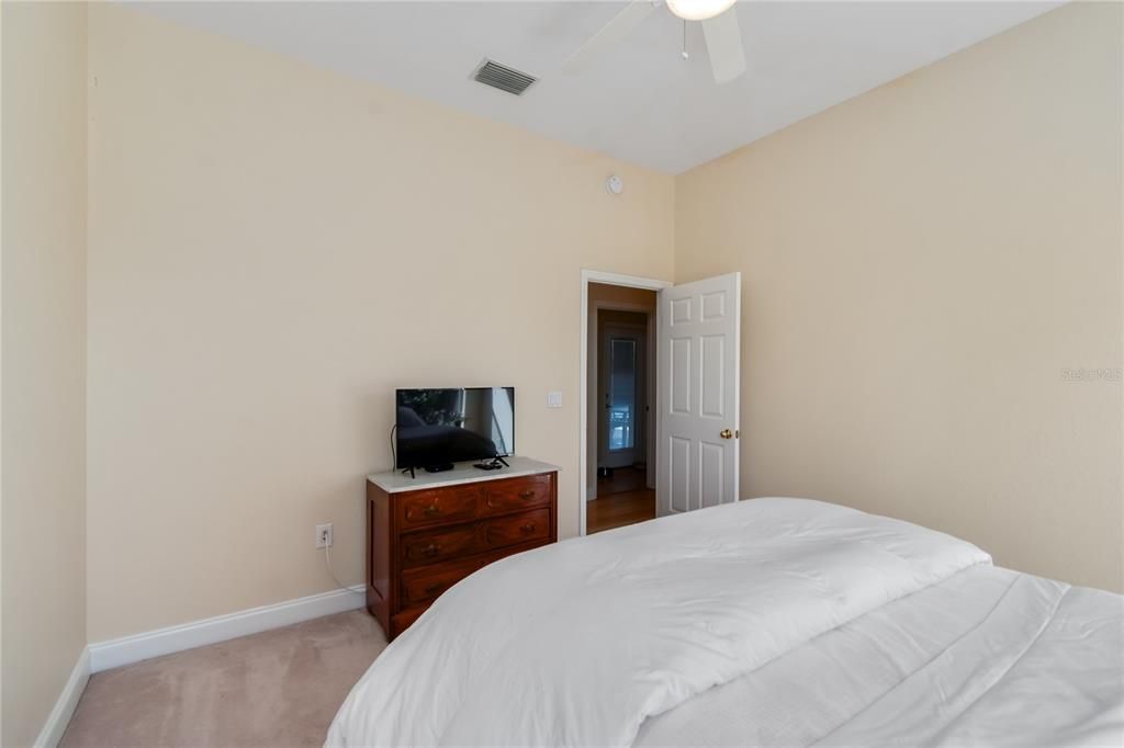 For Sale: $2,050,000 (3 beds, 2 baths, 2448 Square Feet)