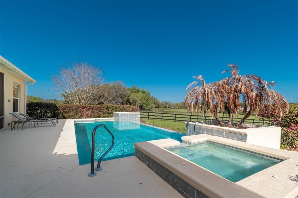 For Sale: $2,050,000 (3 beds, 2 baths, 2448 Square Feet)