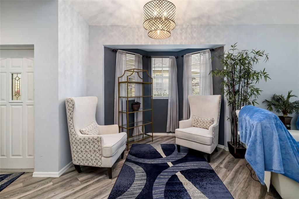 На продажу: $269,000 (2 спален, 2 ванн, 1243 Квадратных фут)