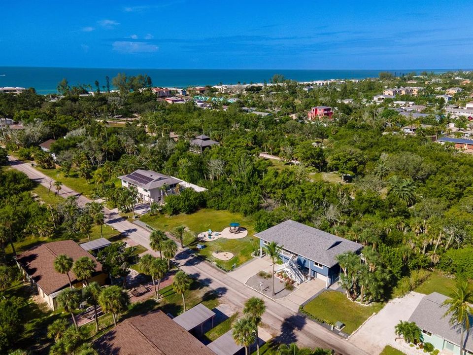 En Venta: $650,000 (0.21 acres)