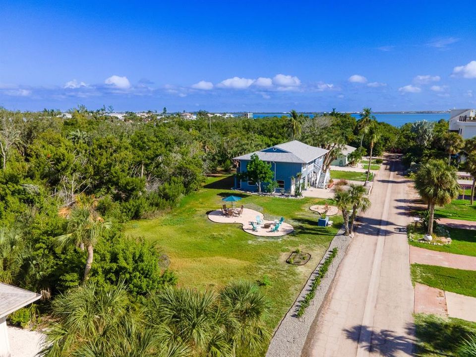 En Venta: $650,000 (0.21 acres)