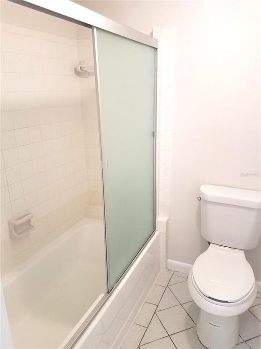 Activo con contrato: $1,550 (1 camas, 1 baños, 768 Pies cuadrados)