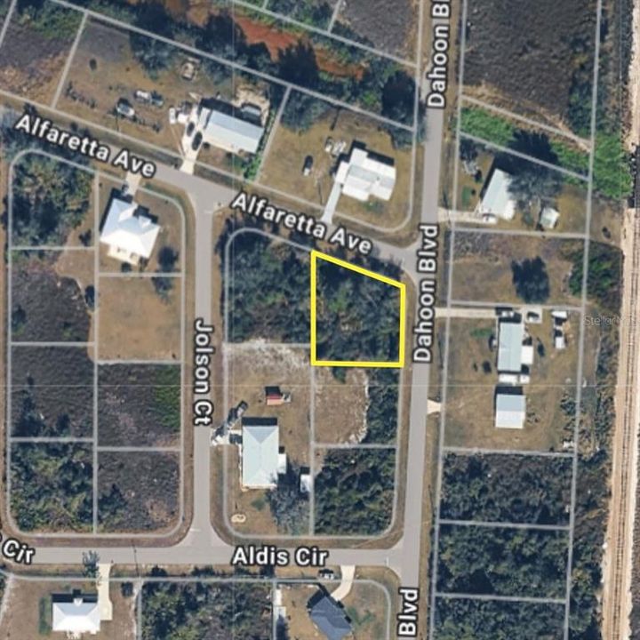 На продажу: $17,500 (0.28 acres)