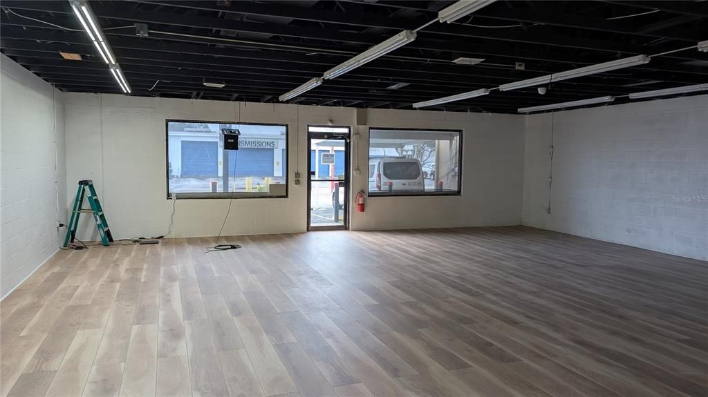 En Venta: $350,000 (0 camas, 0 baños, 1280 Pies cuadrados)