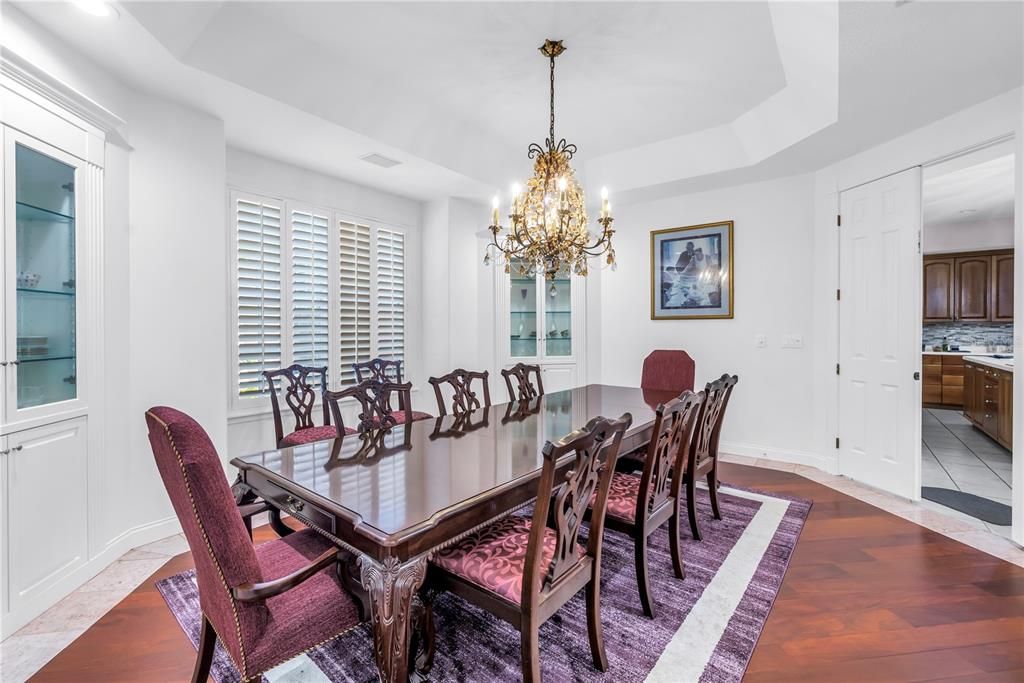 For Sale: $3,350,000 (6 beds, 6 baths, 6140 Square Feet)