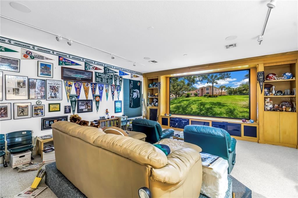 For Sale: $3,350,000 (6 beds, 6 baths, 6140 Square Feet)