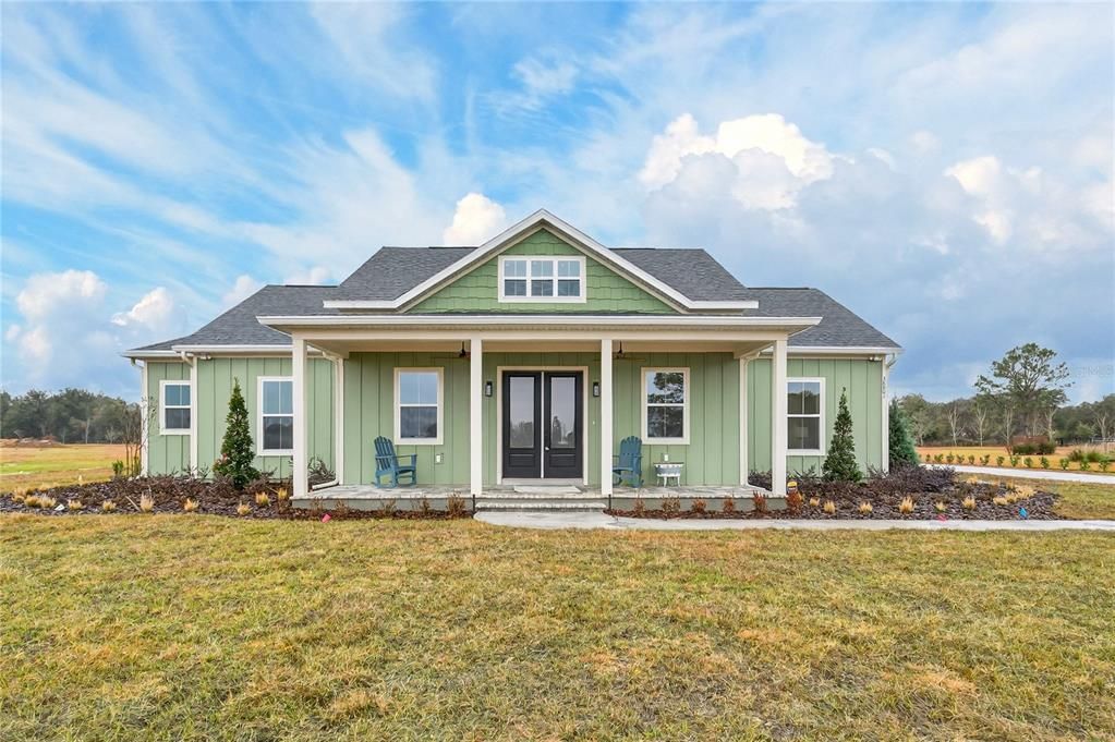 For Sale: $769,000 (4 beds, 2 baths, 2112 Square Feet)